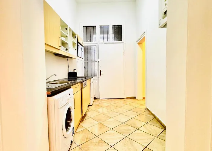 Apartment Cozy 15 Min From Rathausplatz