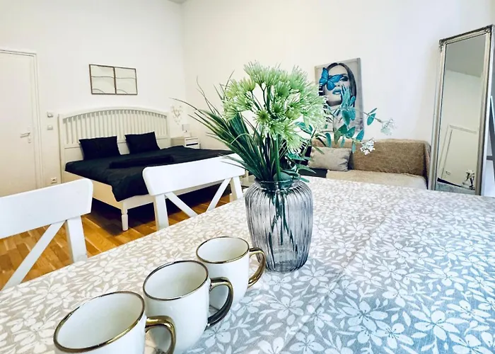 Apartment Cozy 15 Min From Rathausplatz Vienna